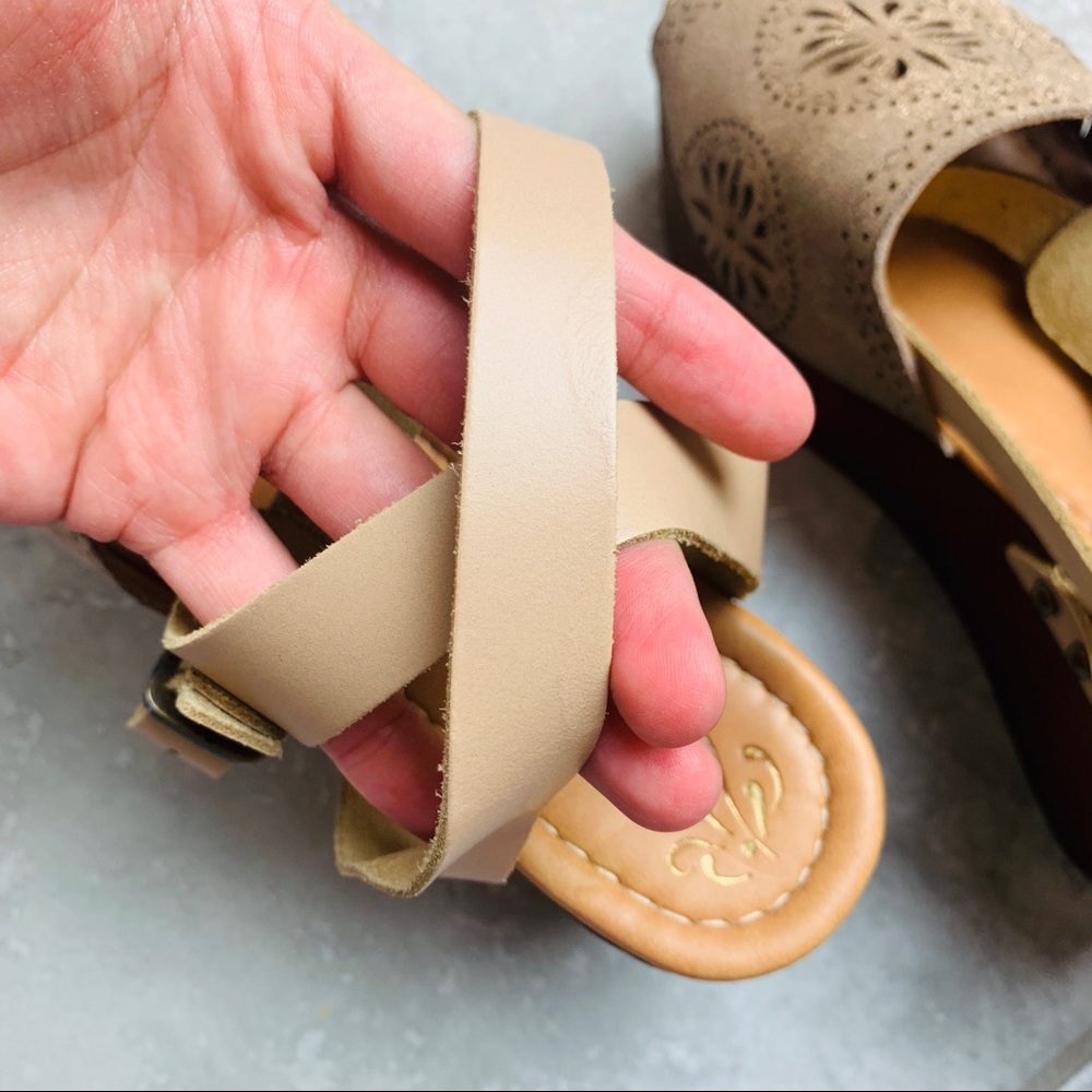 Anthropologie Liendo Leather Wedge Sandals Size 6 - Picture 8 of 11